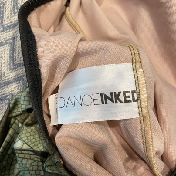 DanceInked Metamorphosis Sleeveless Circle Back Unitard –Child XL- Green (Moss) - Picture 4 of 10